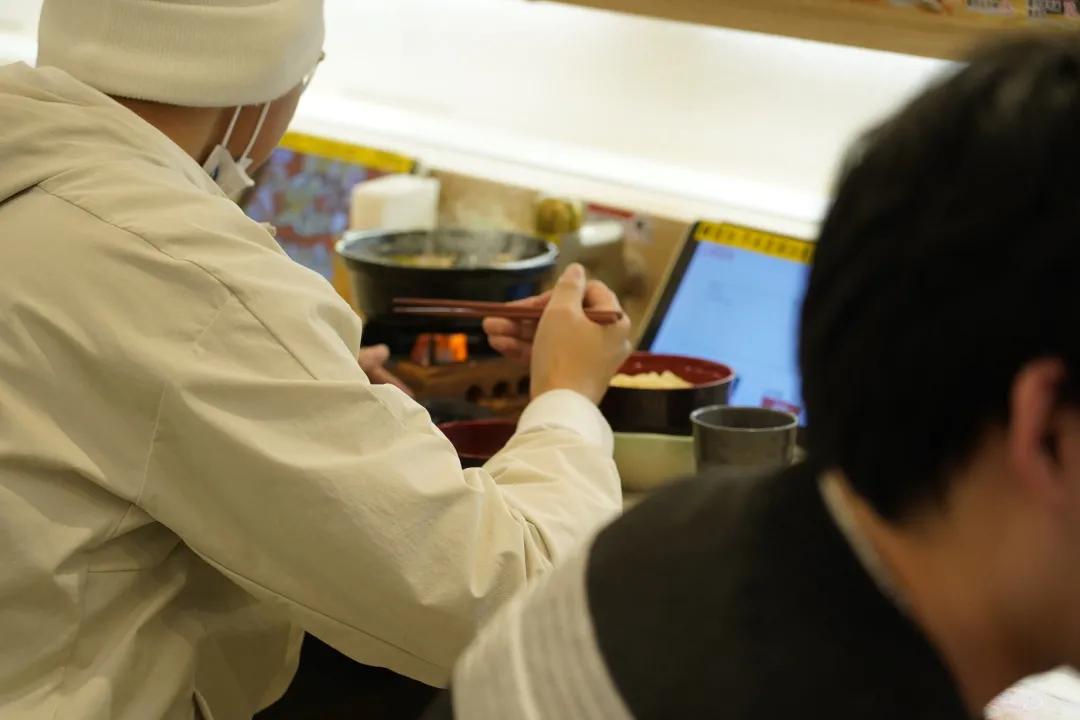 食其家全新菜单揭晓，科技引领味蕾盛宴，开启未来餐饮新纪元！