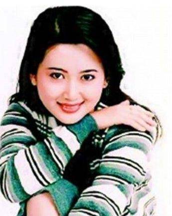 何香演员，小巷深处的戏剧魅力
